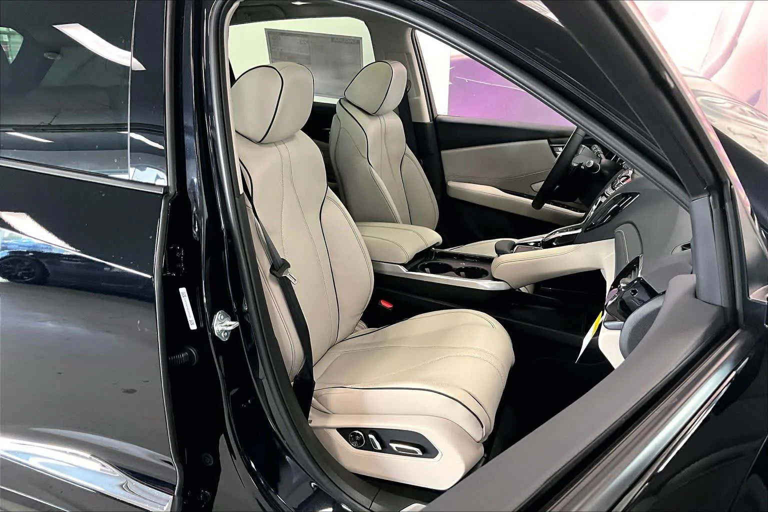 New 2026 Majestic Black Pearl Acura w/Advance Package image 13