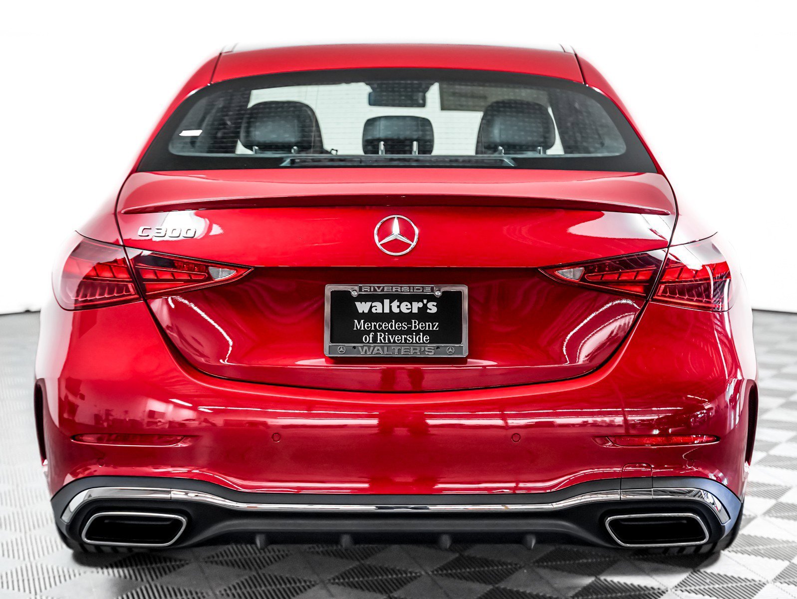 New 2026 MANUFAKTUR Patagonia Red Metallic Mercedes-Benz C 300 image 9