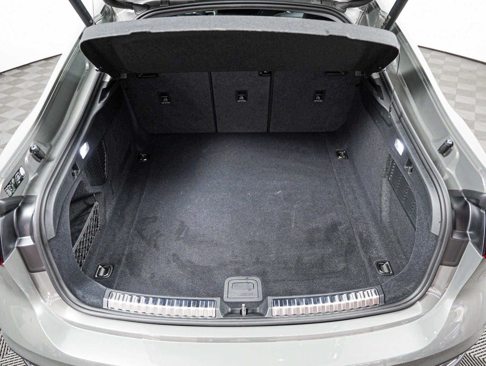 Used 2025 Chronos Gray Audi Premium image 5