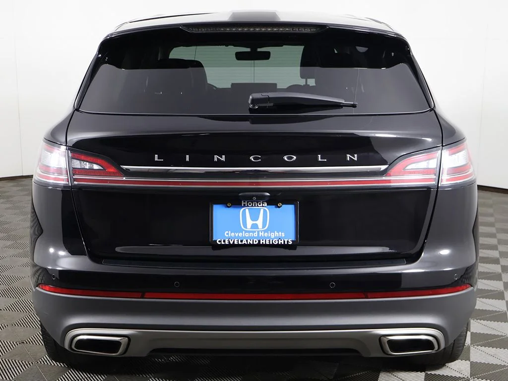 Used 2023 Black Metallic Lincoln Reserve image 14