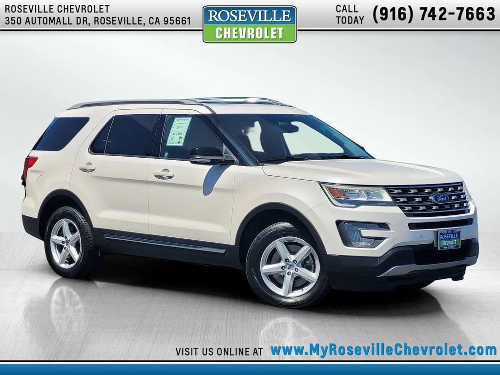 2017 Ford Explorer XLT 4WD's photo