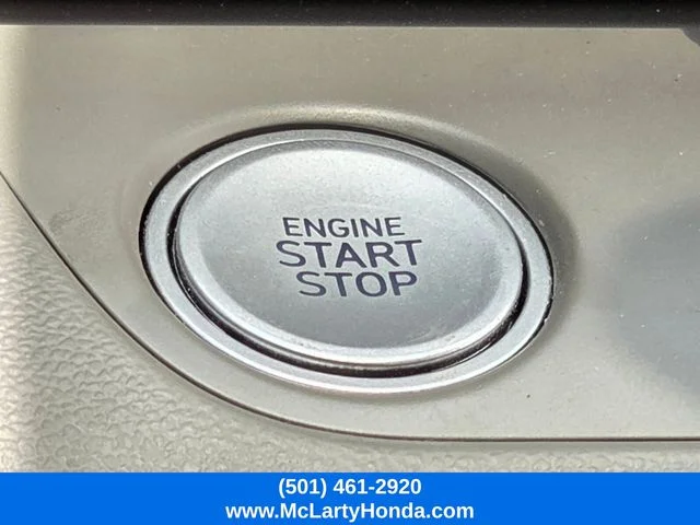 Used 2025 Gray Hyundai SEL Convenience image 30