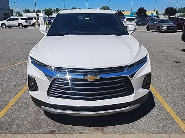 Used 2020 White Chevrolet LT image 2