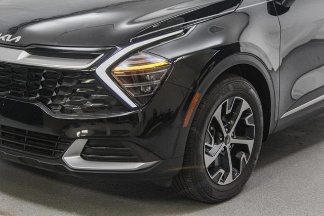 Certified Used 2025 Ebony Black Kia EX image 4