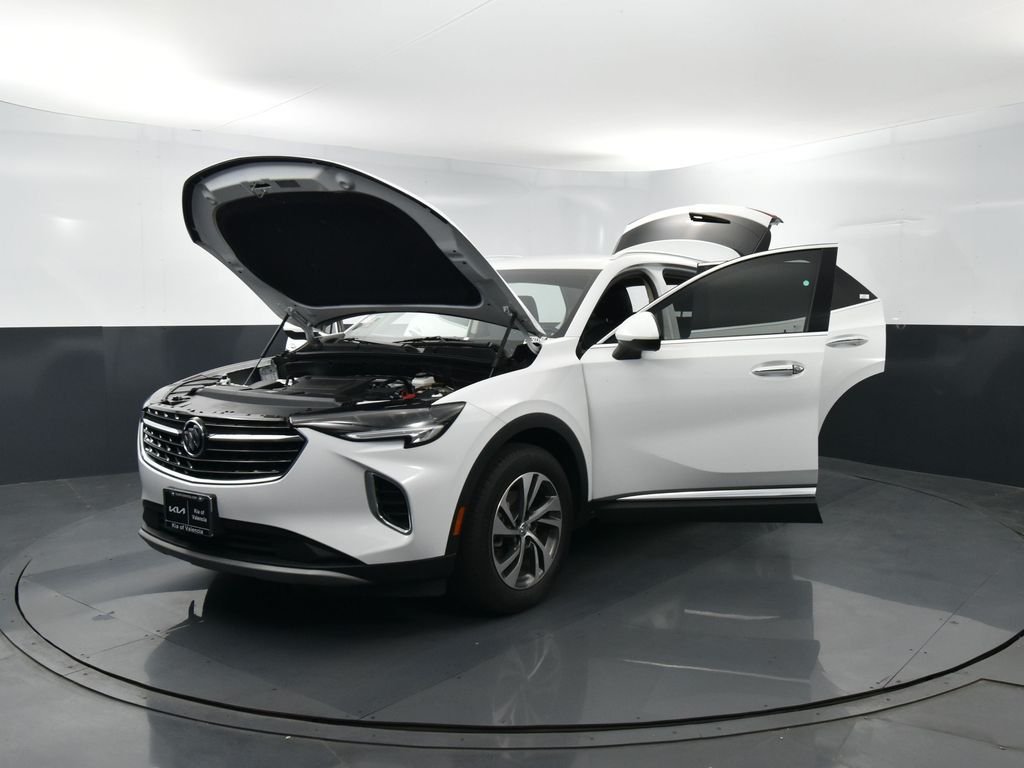 Used 2023 Summit White Buick Essence image 32