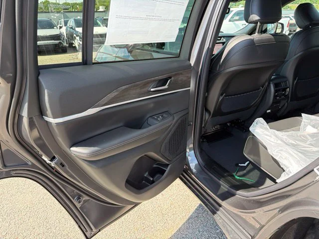 New 2026 Gray Jeep Altitude image 12