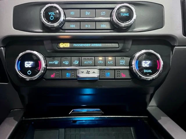 Used 2022 Red Ford Lariat image 27