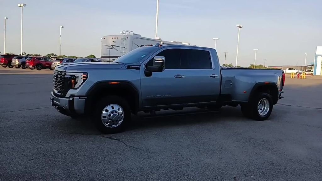 Used 2024 Sterling Metallic GMC Denali Ultimate DRW image 4