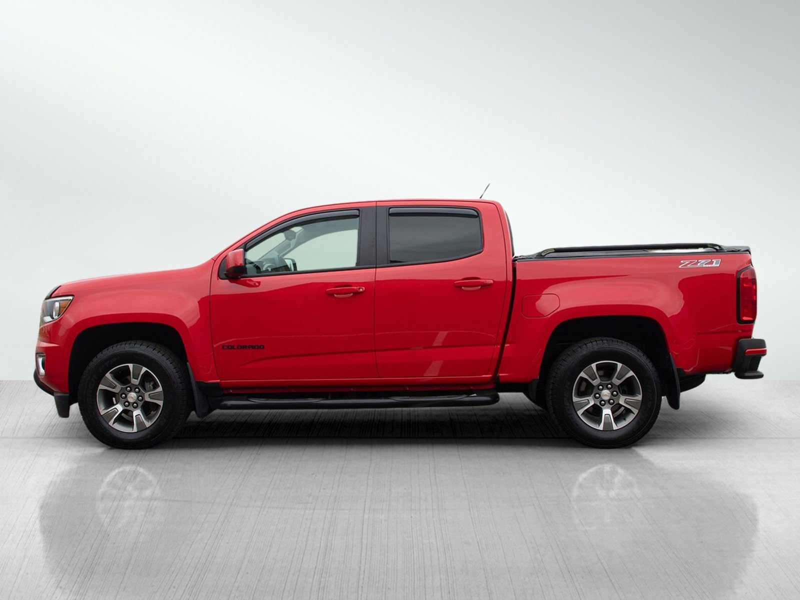 Used 2017 Chevrolet Colorado Z71 with VIN 1GCGTDEN5H1205434 for sale in White Bear Lake, Minnesota