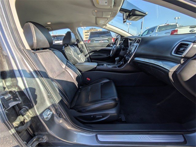 2023 Nissan Maxima SV - Photo 32