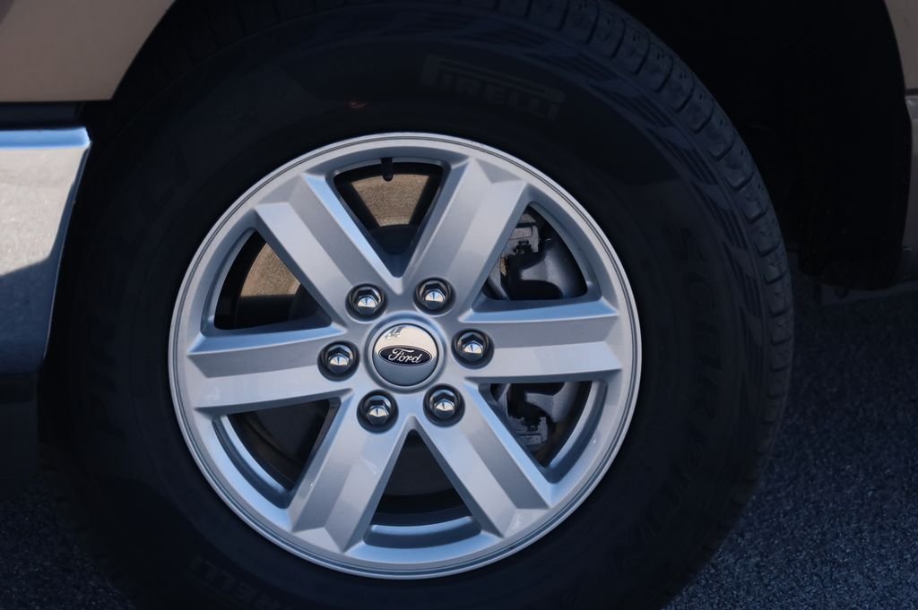 2022 Ford F-150 XLT - Photo 16