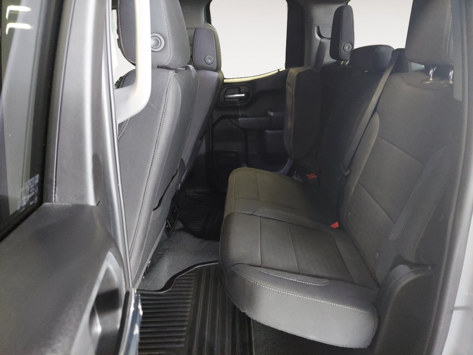 Used 2025 Slate Gray Metallic Chevrolet Custom image 23