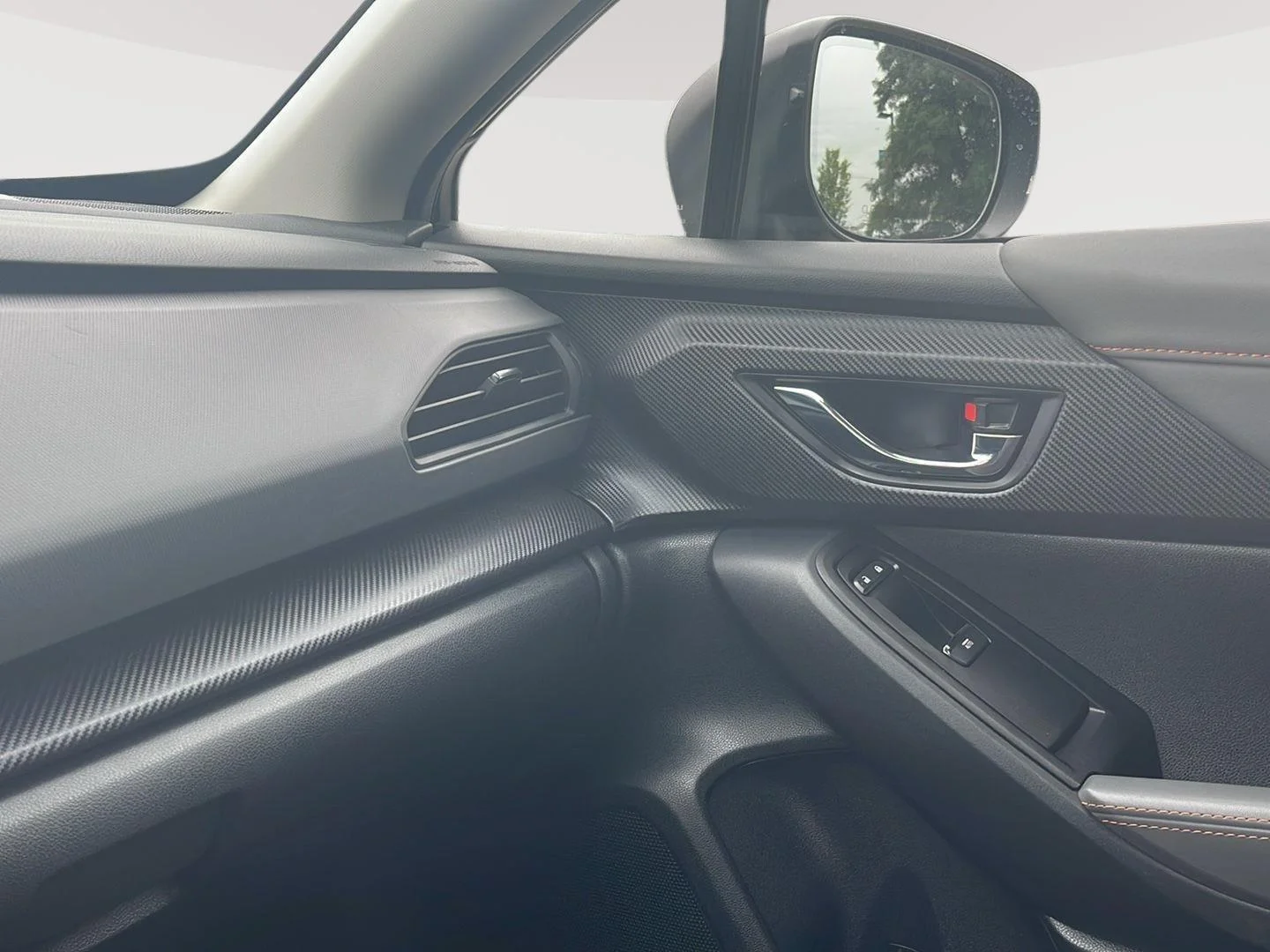 Used 2024 Magnetite Gray Metallic Subaru Limited image 31