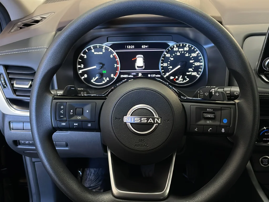 Used 2023 Black Nissan SV image 37