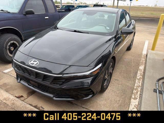 2025 Hyundai Elantra SEL