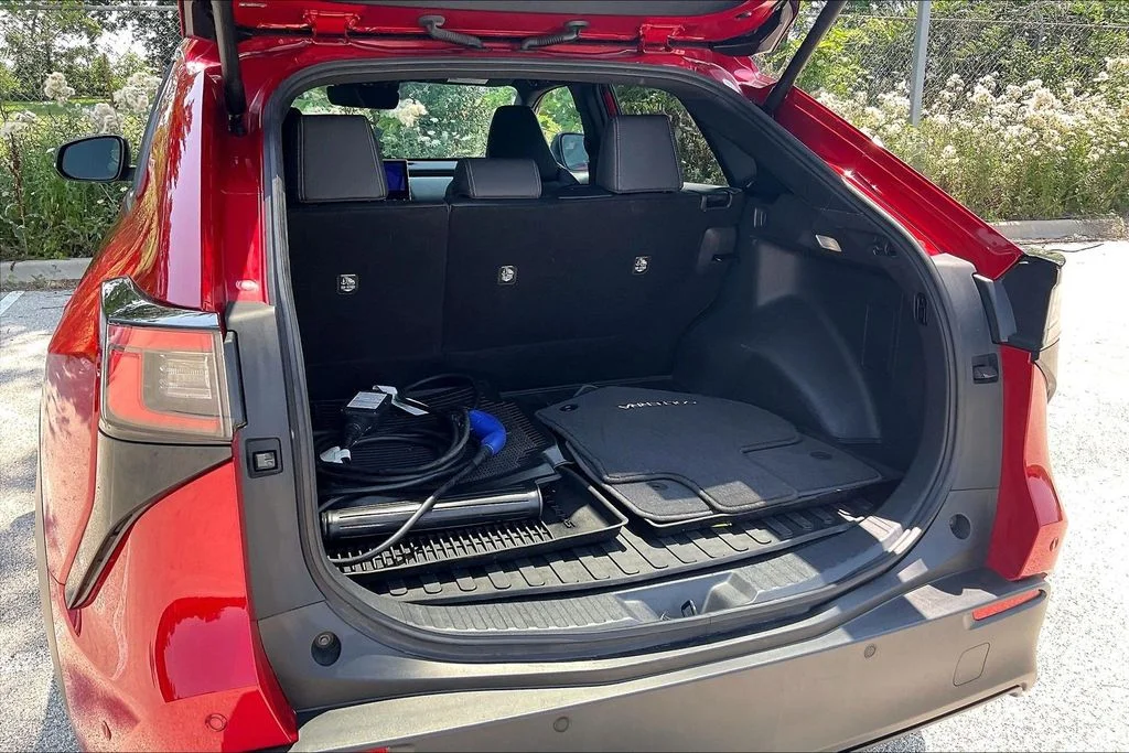 Used 2023 Red Subaru Limited image 27