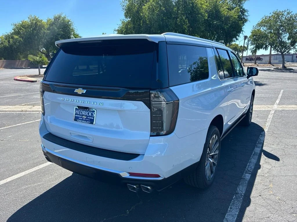 New 2026 Polar White Tricoat Chevrolet High Country image 3