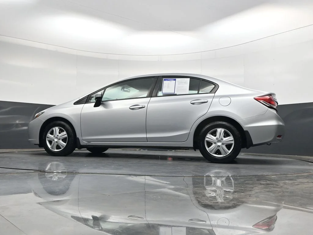 Used 2015 Silver Honda LX image 42