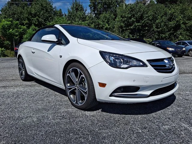 Used 2016 White Buick Premium image 31