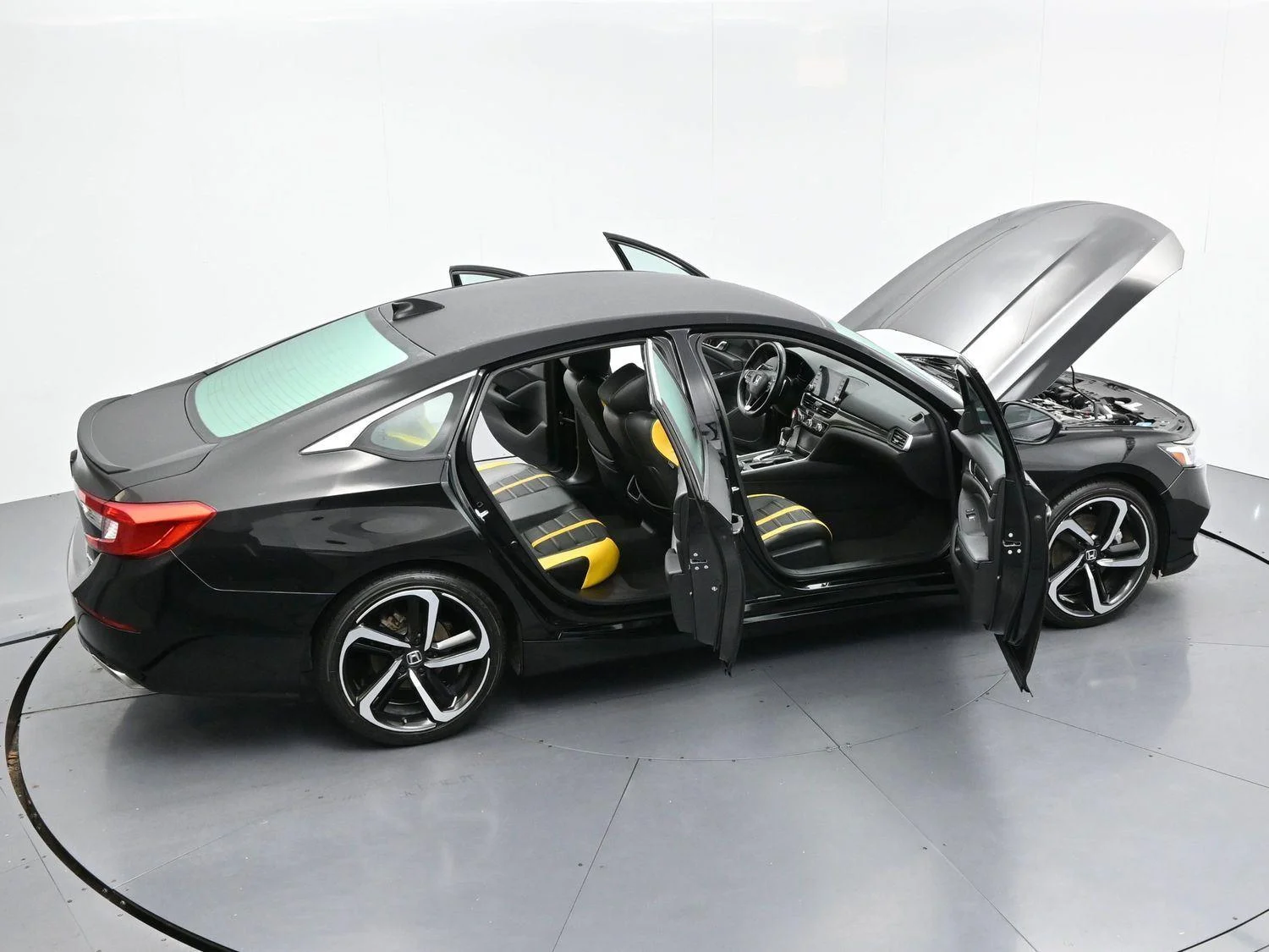 Used 2018 Crystal Black Pearl Honda Sport 1.5T image 36