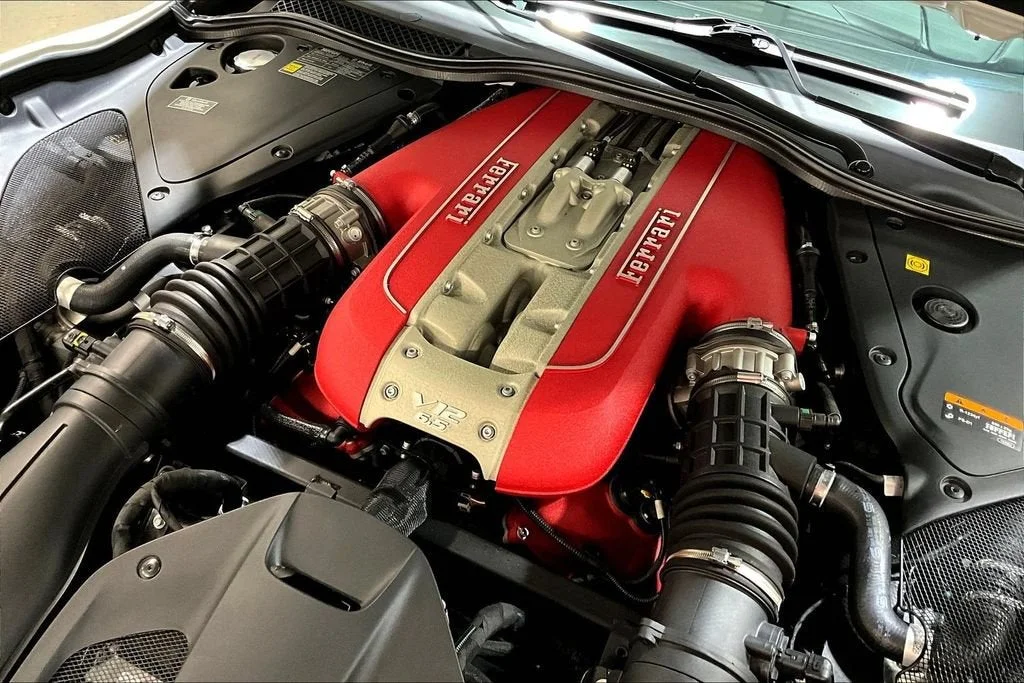 Used 2021 Bianco Italia Ferrari  image 25