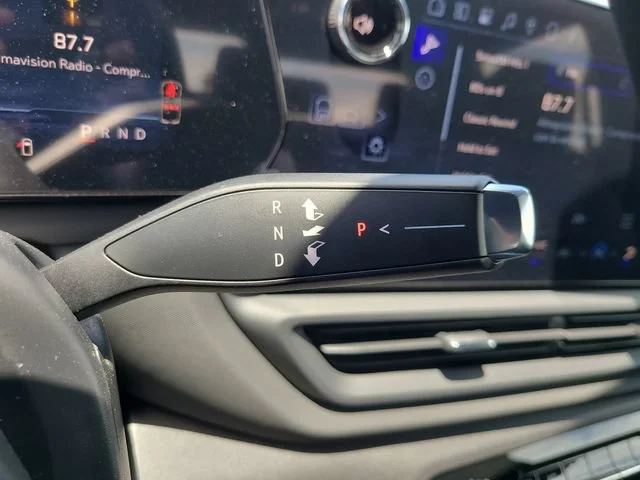 New 2026 Summit White Chevrolet LT - Extended Range image 31