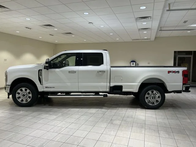 New 2026 White Ford Lariat image 2