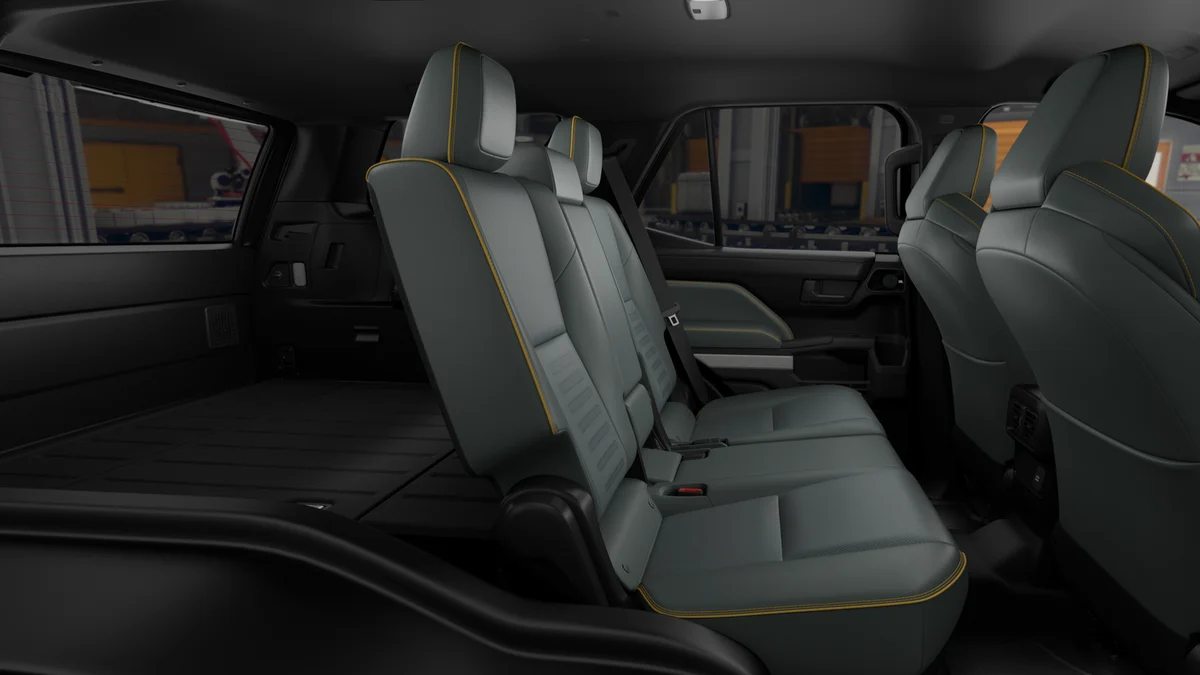 New 2026 Everest Toyota 4Runner Trailhunter image 2