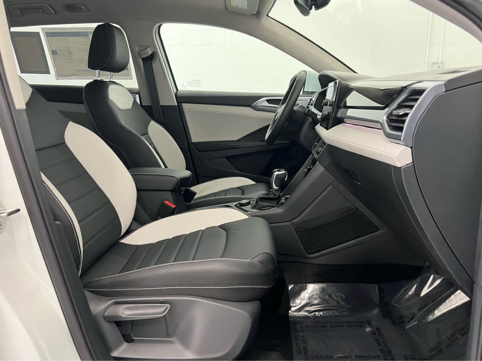 New 2026 Pure White Volkswagen SEL image 30