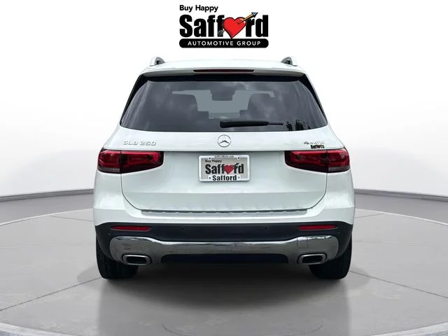 Used 2022 White Mercedes-Benz GLB 250 image 7