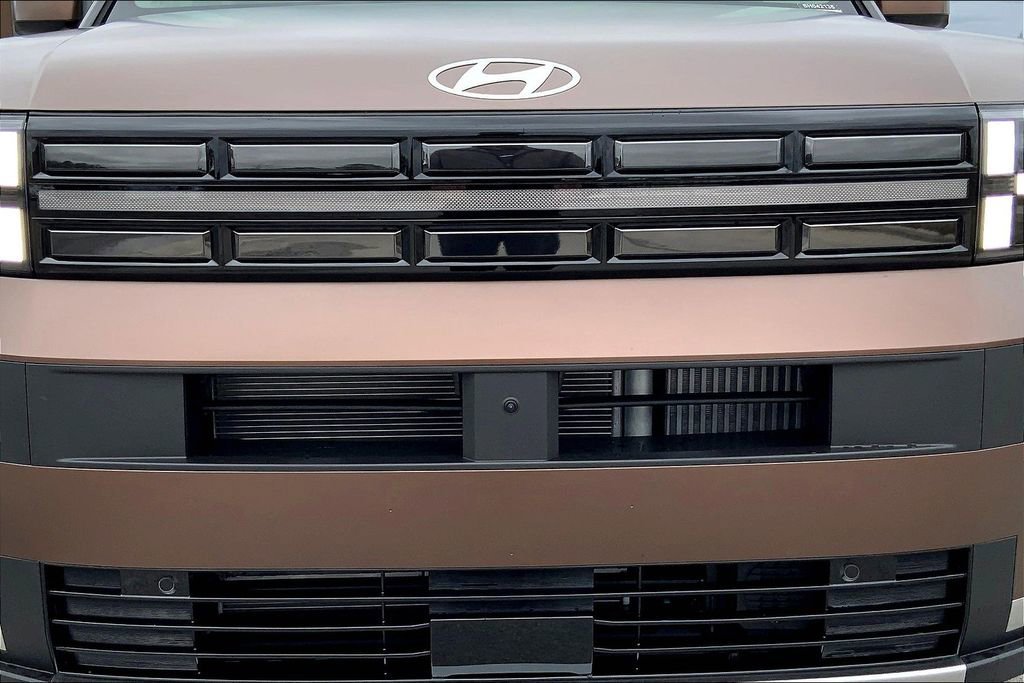2025 Hyundai Santa Fe Limited - Photo 20