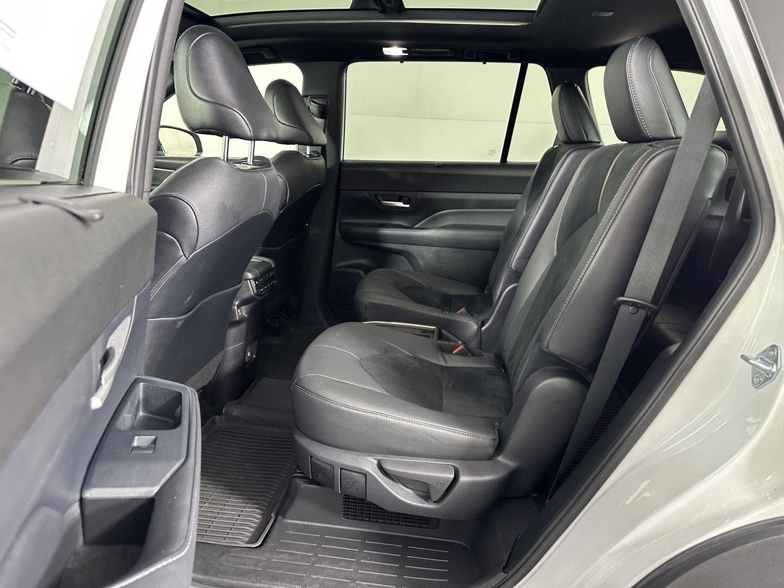 Used 2026 Wind Chill Pearl Toyota MAX Limited image 45