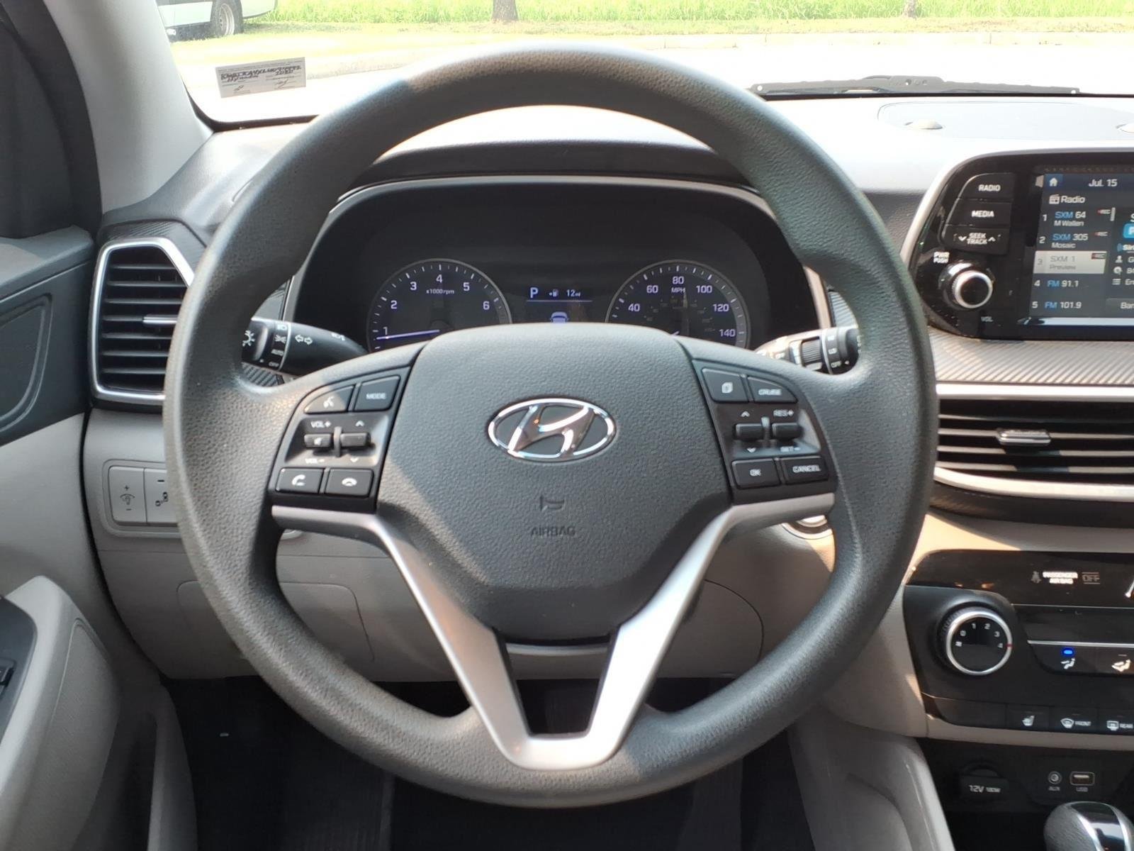 Used 2020 Black Noir Pearl Hyundai Value image 13