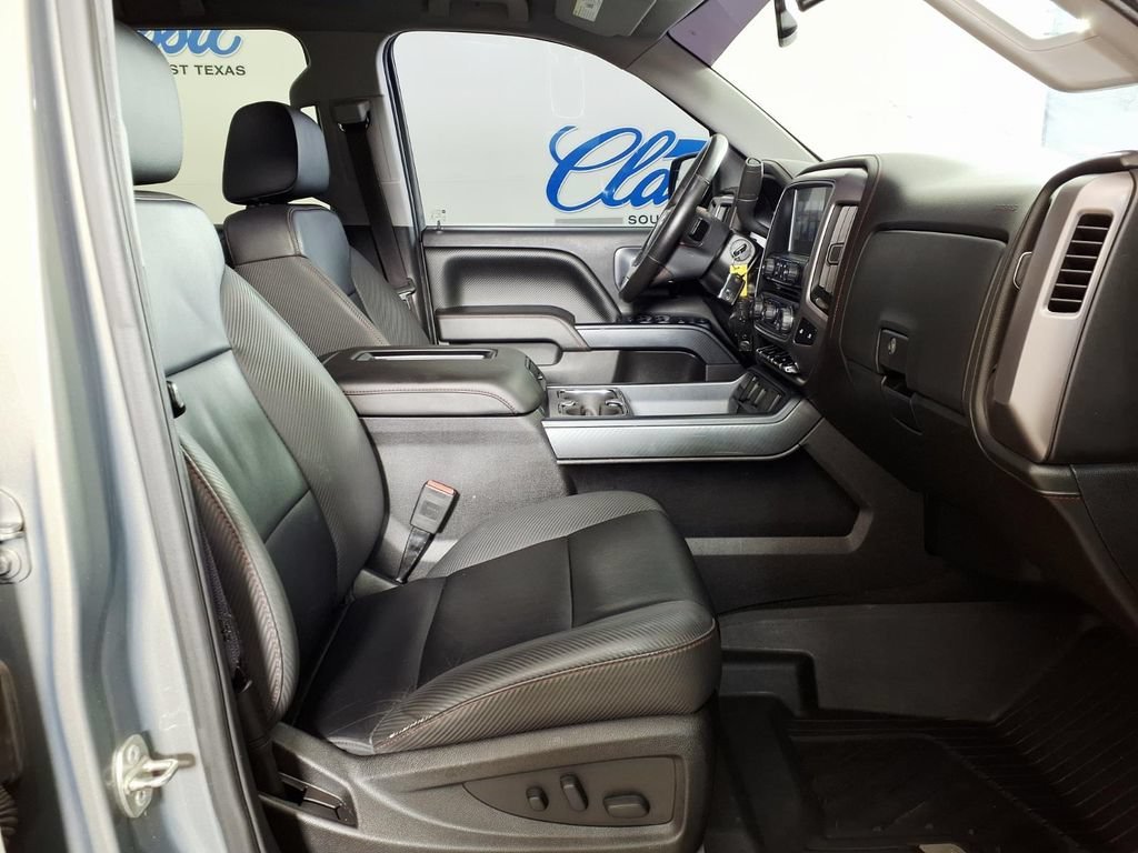 Used 2017 PEPPERDUST METALLIC GMC SLT image 12