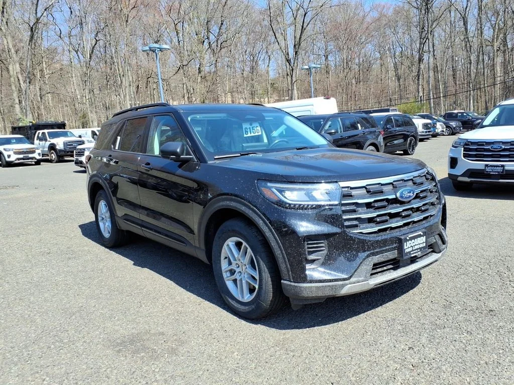 New 2026 Agate Black Metallic Ford Active image 1