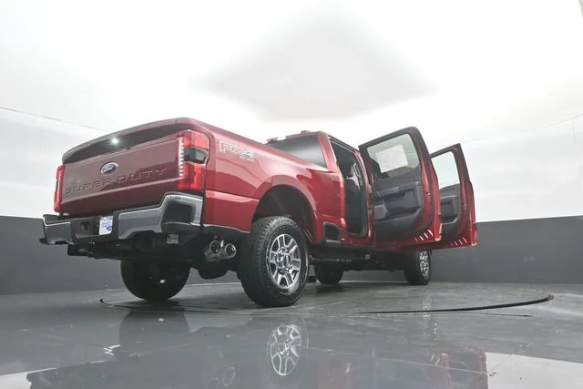 New 2026 Ruby Red Metallic Tinted Clearcoat Ford F-250® Lariat® image 41