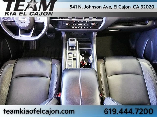 Used 2024 Silver Nissan SL image 24