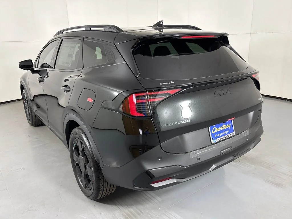 New 2027 Black Kia X-Line image 6