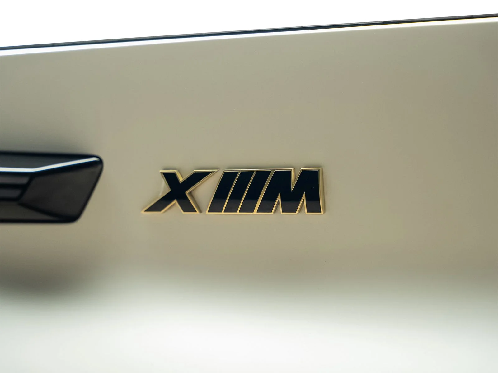 Used 2023 White BMW Base image 20