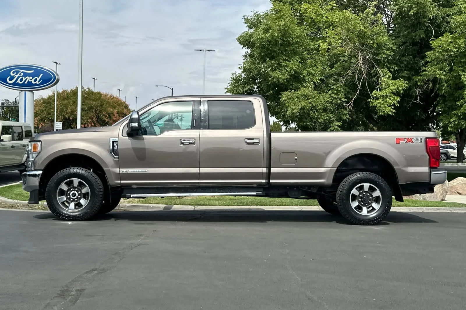 Certified Used 2022 Stone Gray Metallic Ford XLT image 5