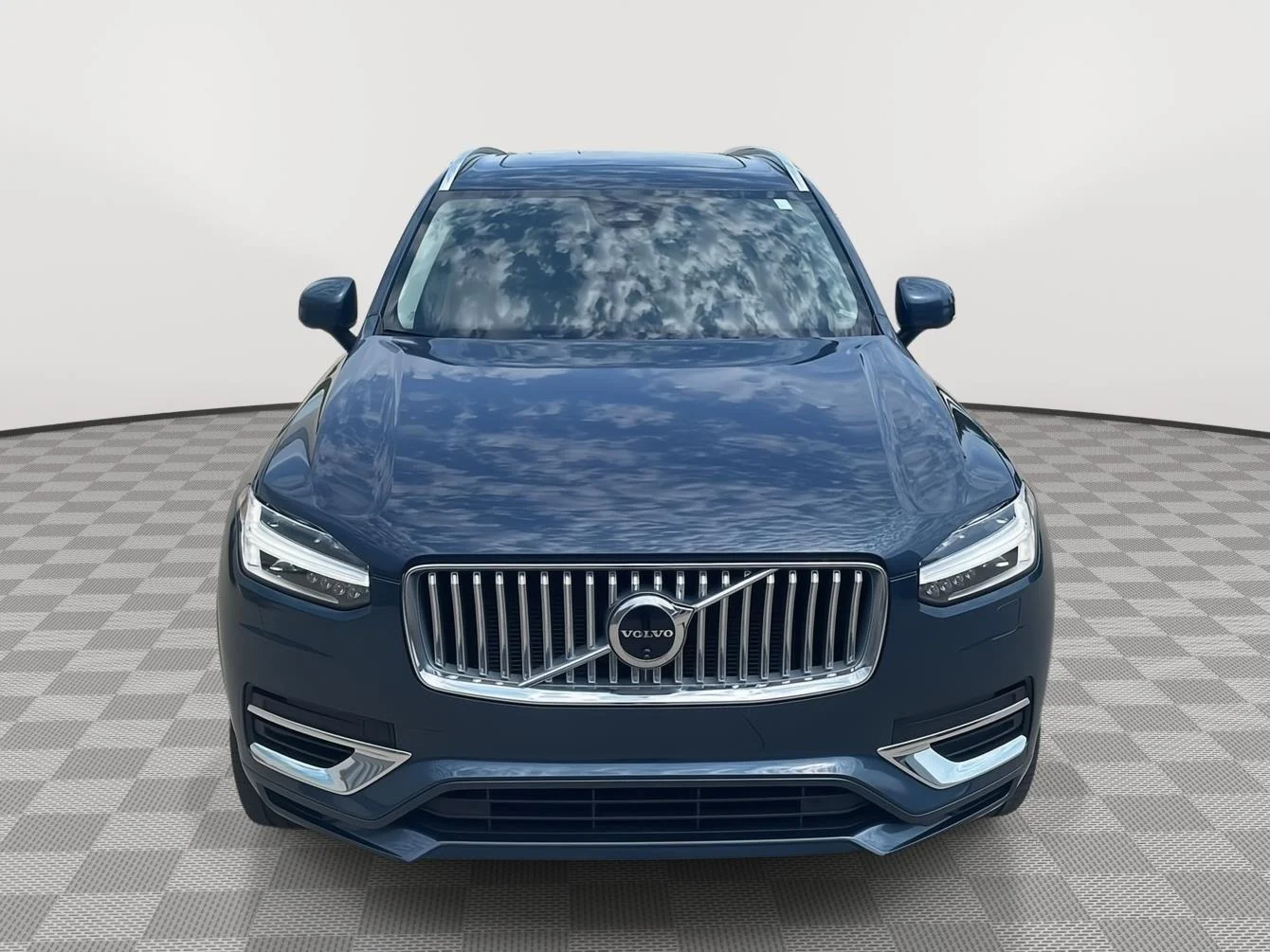 Used 2025 Denim Blue Metallic Volvo Plus image 8