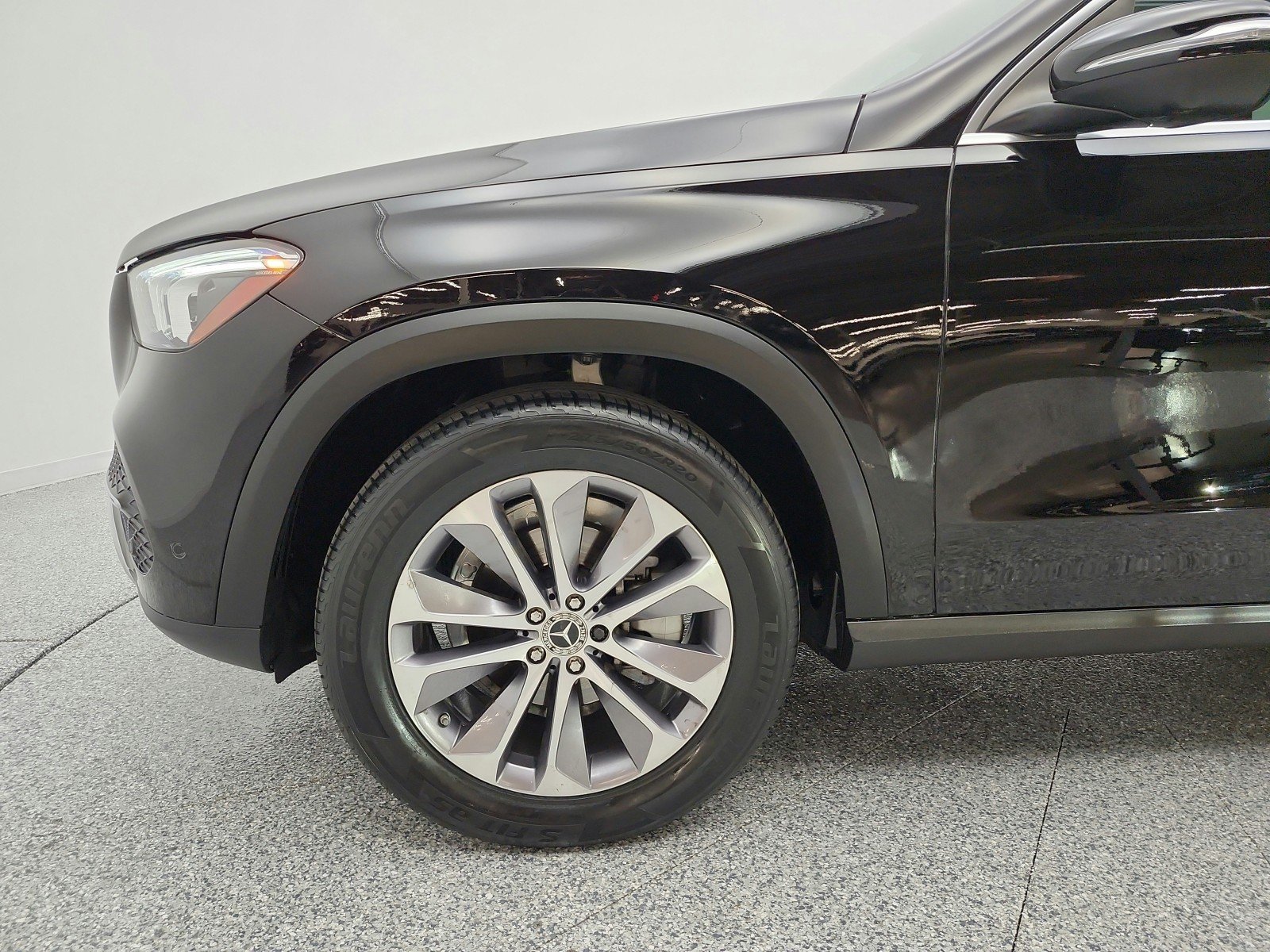 Used 2022 Black Mercedes-Benz GLE 350 SUV image 22