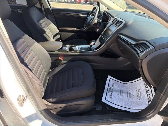 Used 2014 Oxford White Ford SE image 19