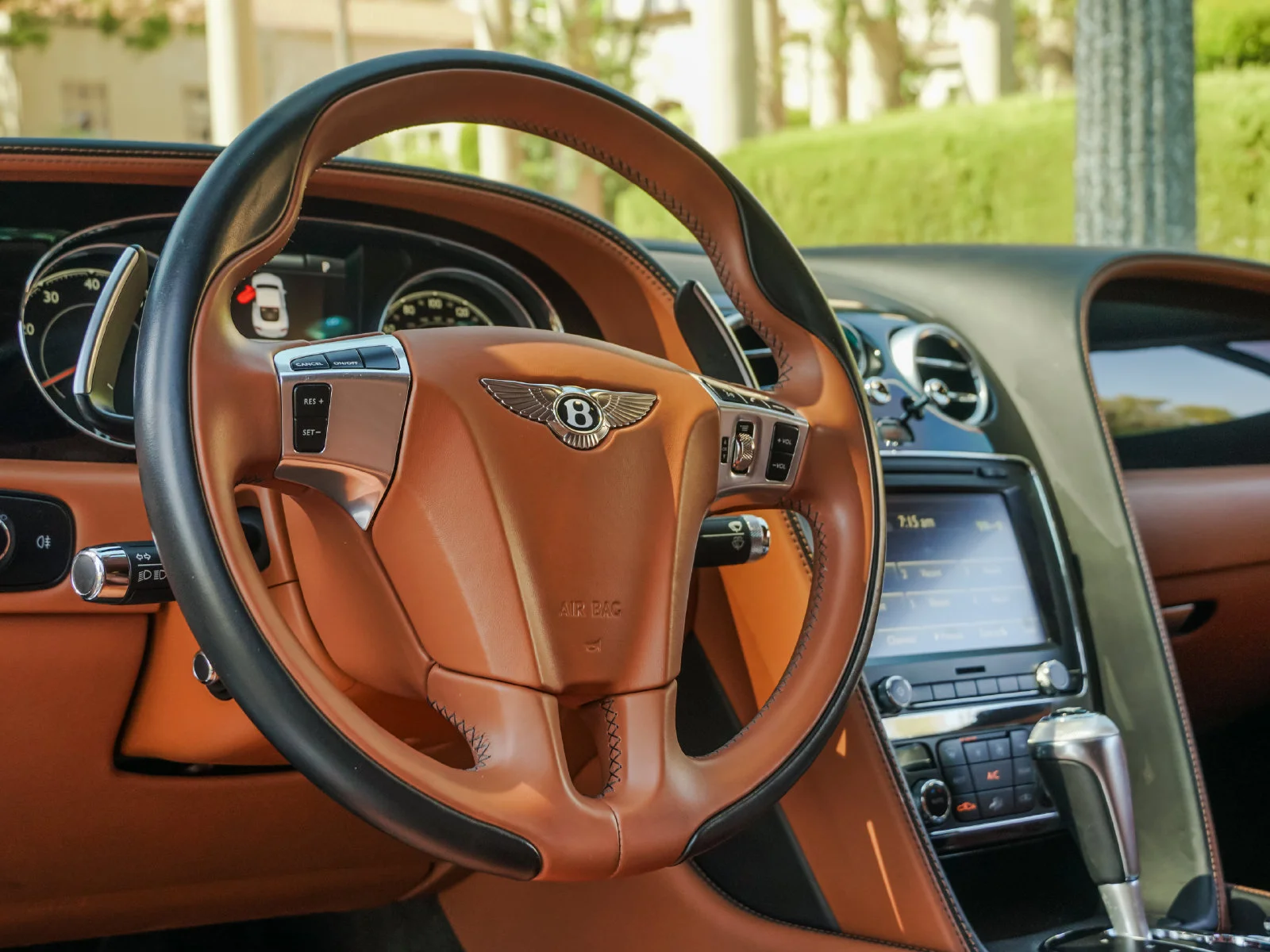 Certified Used 2017 Black Crystal Metallic Bentley V8 S image 17