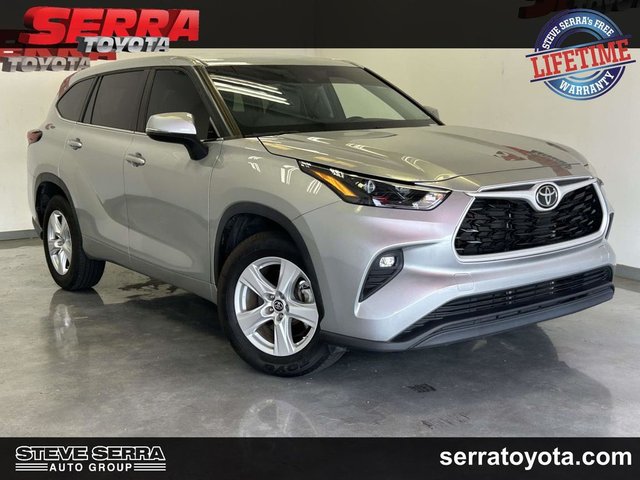 2024 Toyota Highlander LE