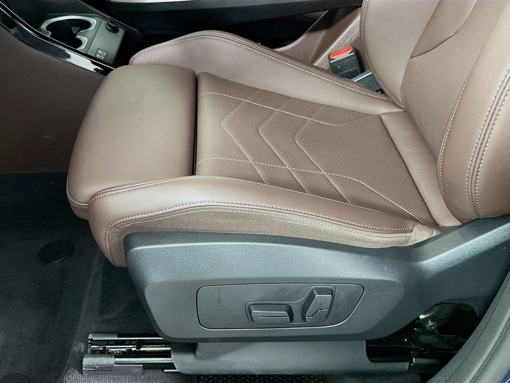 2025 BMW X1 28i - Photo 19