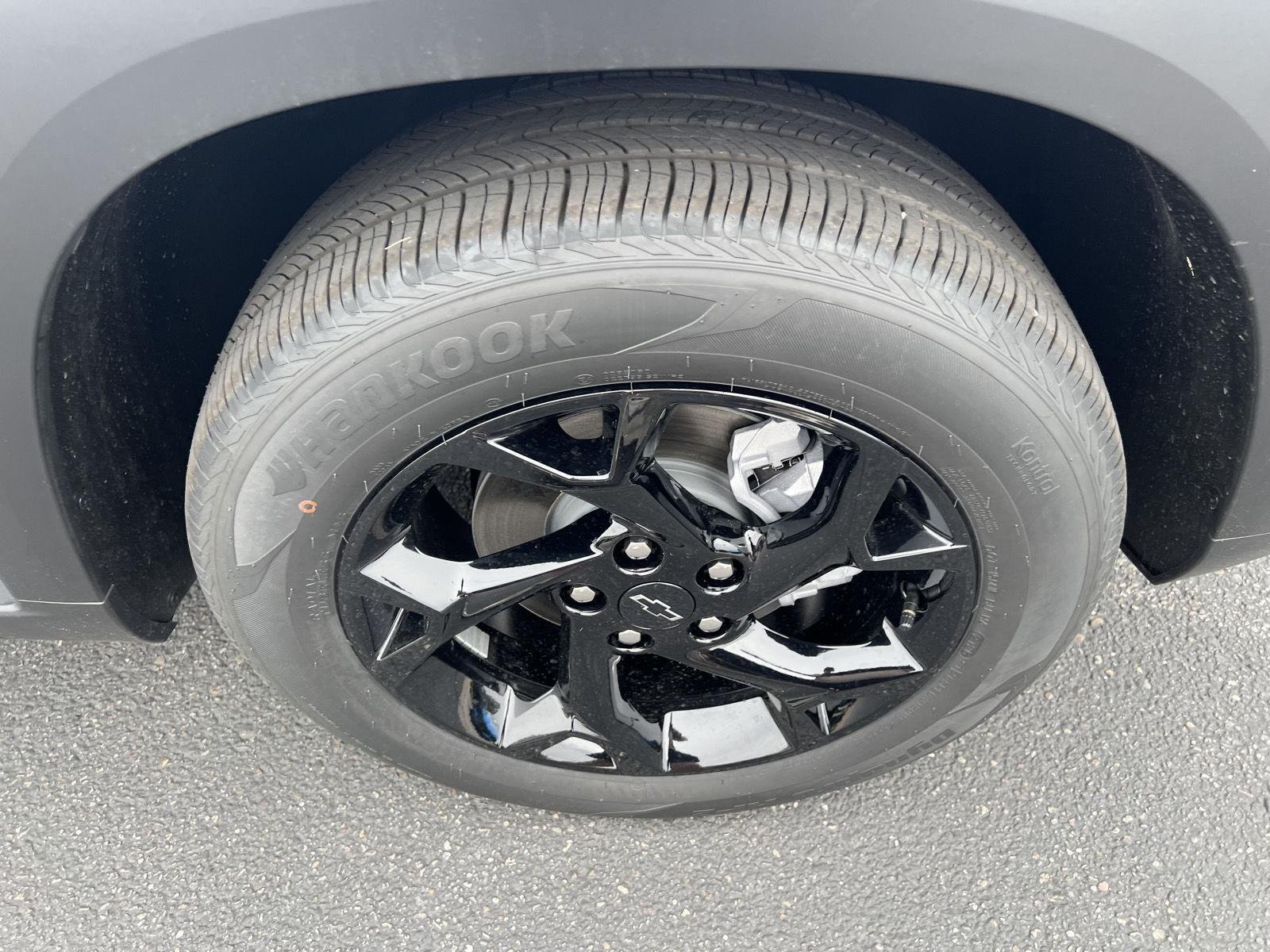 2026 Chevrolet Trax LT - Photo 11