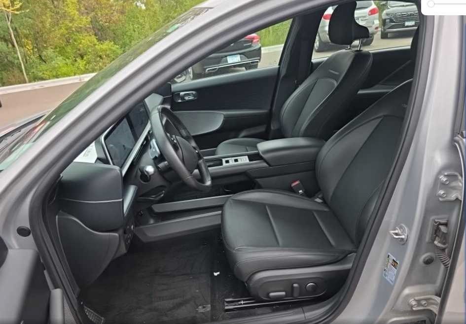 2025 Hyundai IONIQ 6 SEL - Photo 6