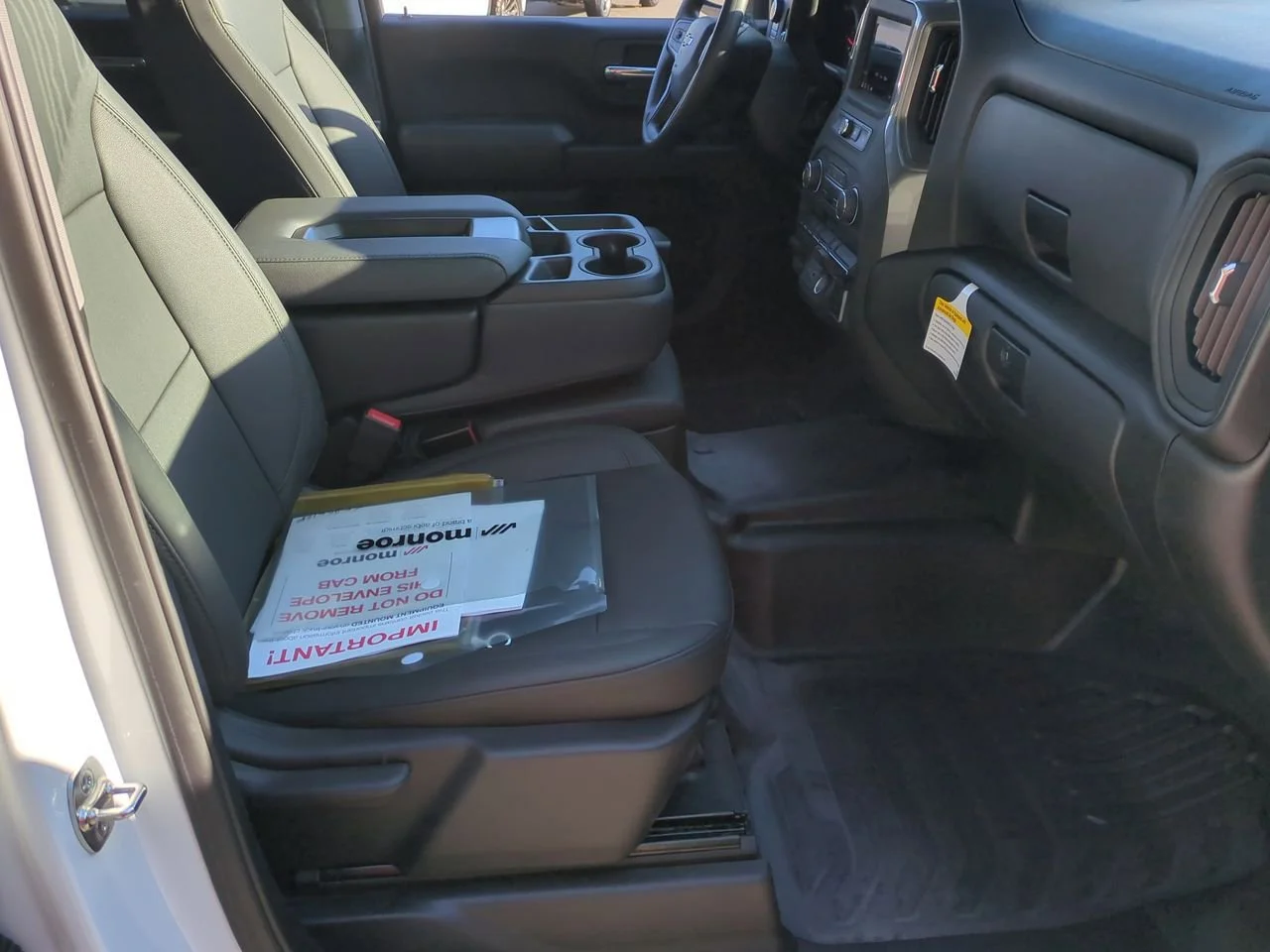 2025 Chevrolet Silverado 3500 HD Work Truck - Photo 26
