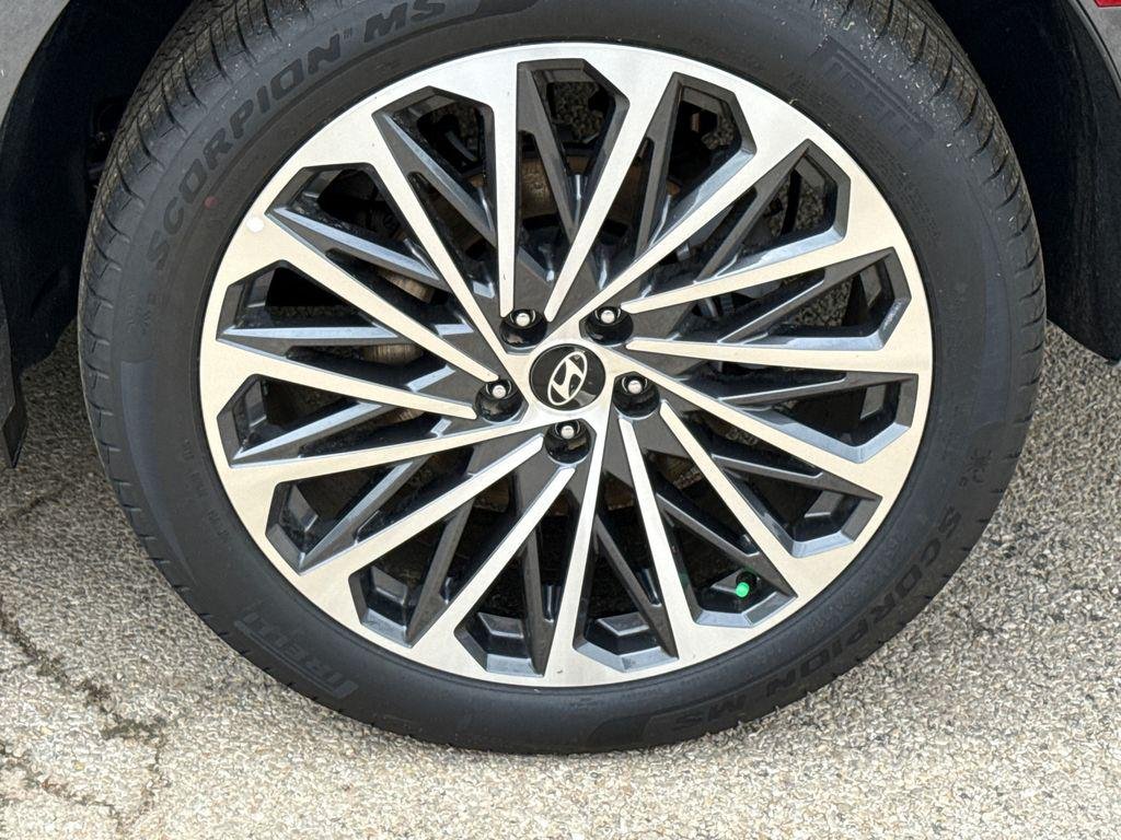 New 2026 Gray Hyundai Blue SEL 7P image 9